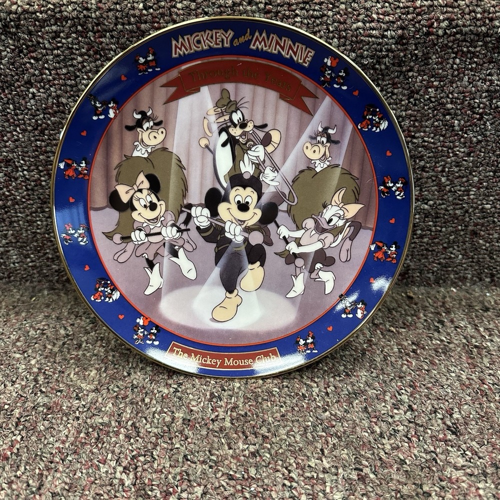 Mickey Minnie Through‎ The Years Plate The Mickey Mouse  Club Bradford Exchange